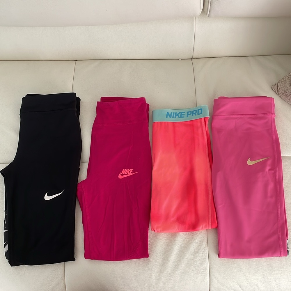 Nike leggings (4-pack). Size: XL (girls)